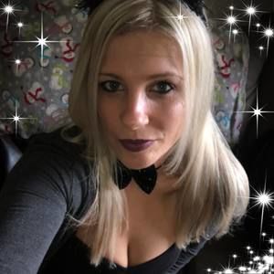 Meet your Posher, Kelly